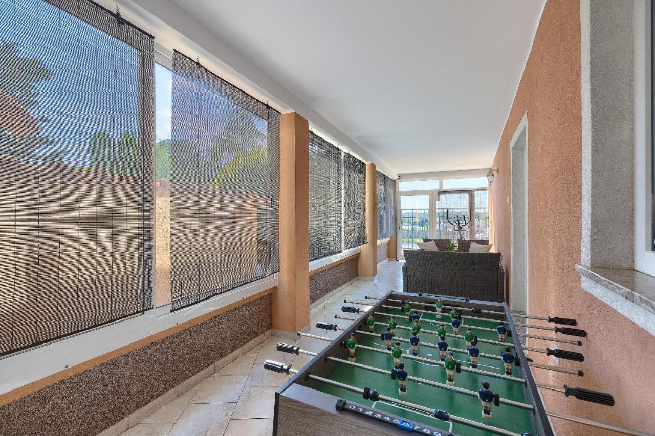 Studio Apartman Luka Pomer Zewnętrze zdjęcie